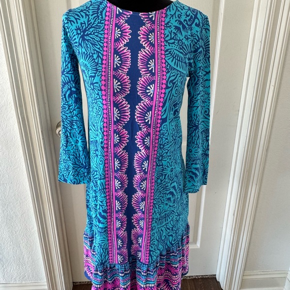 Lilly Pulitzer Dresses & Skirts - Lilly Pulitzer Vibrant Blue and Pink Long Sleeve Dress